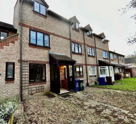 8 Ivatt Walk, Image 13