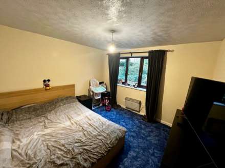 8 Ivatt Walk, Image 5