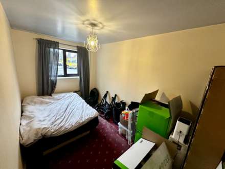 8 Ivatt Walk, Image 6