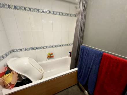 8 Ivatt Walk, Image 8