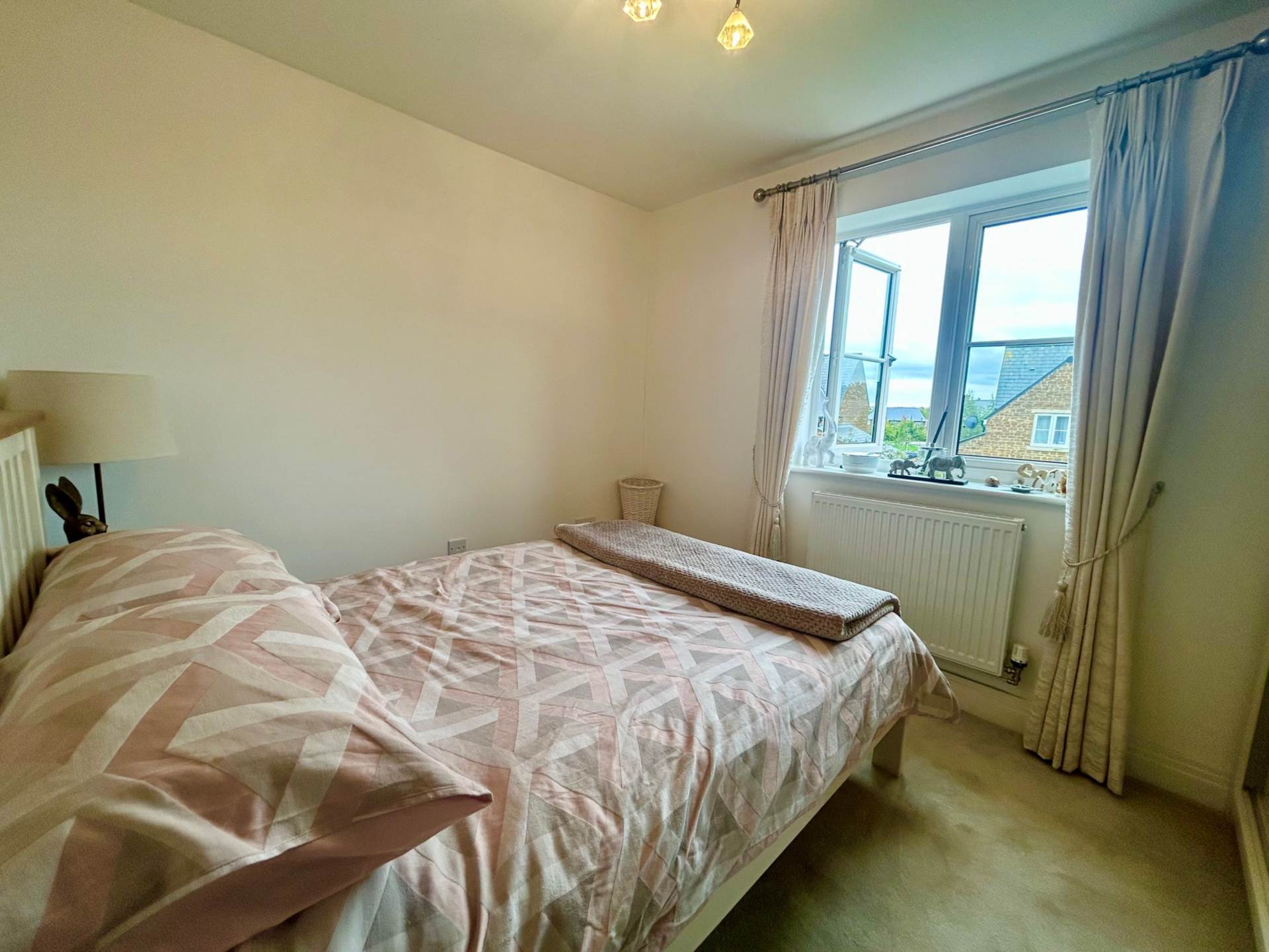 Cotefield Drive, Bodicote, Image 8