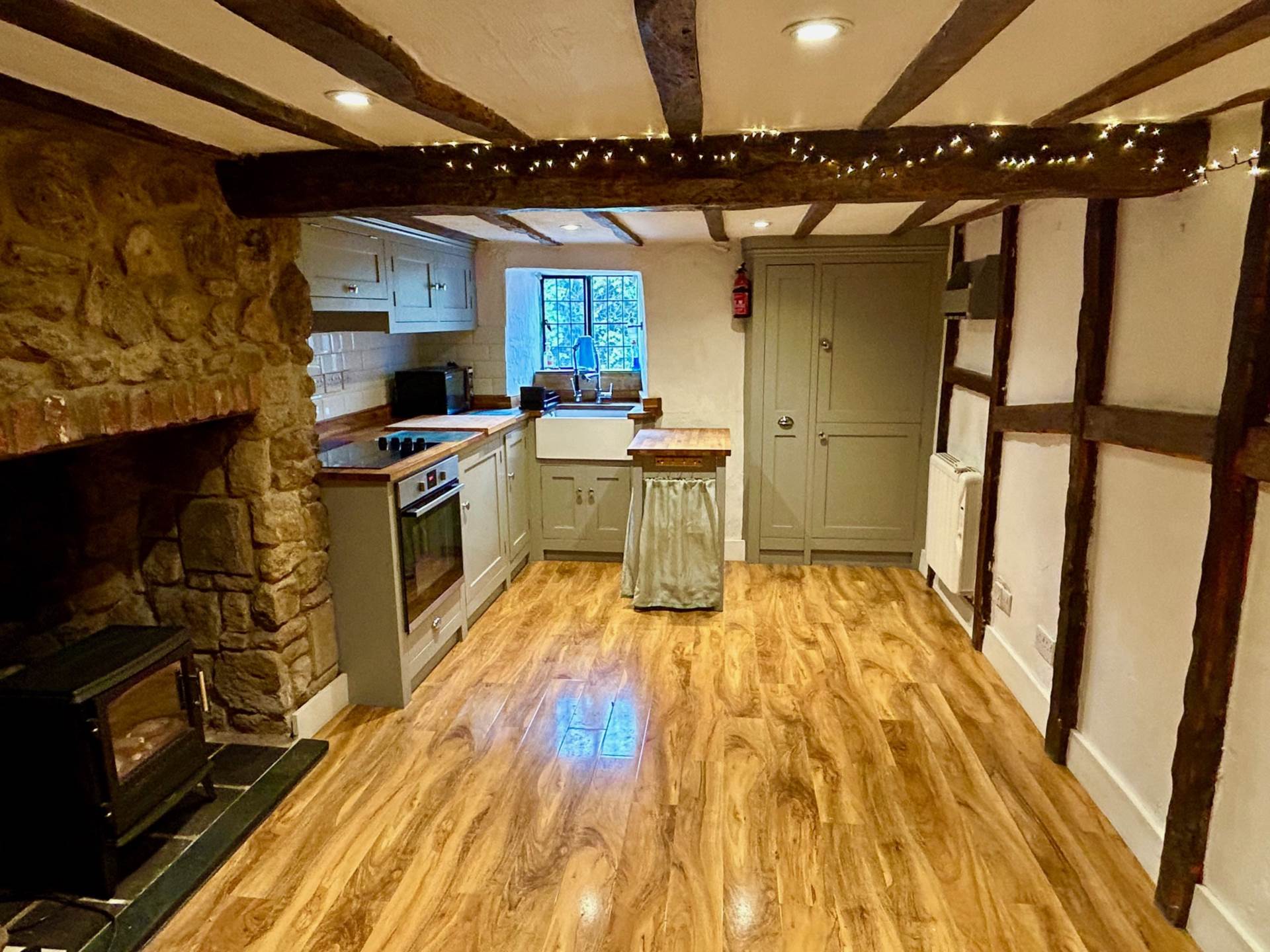 Butlers Cottage, Mollington, Image 3
