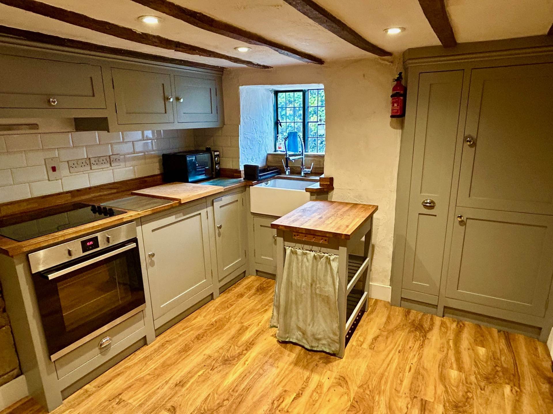 Butlers Cottage, Mollington, Image 4