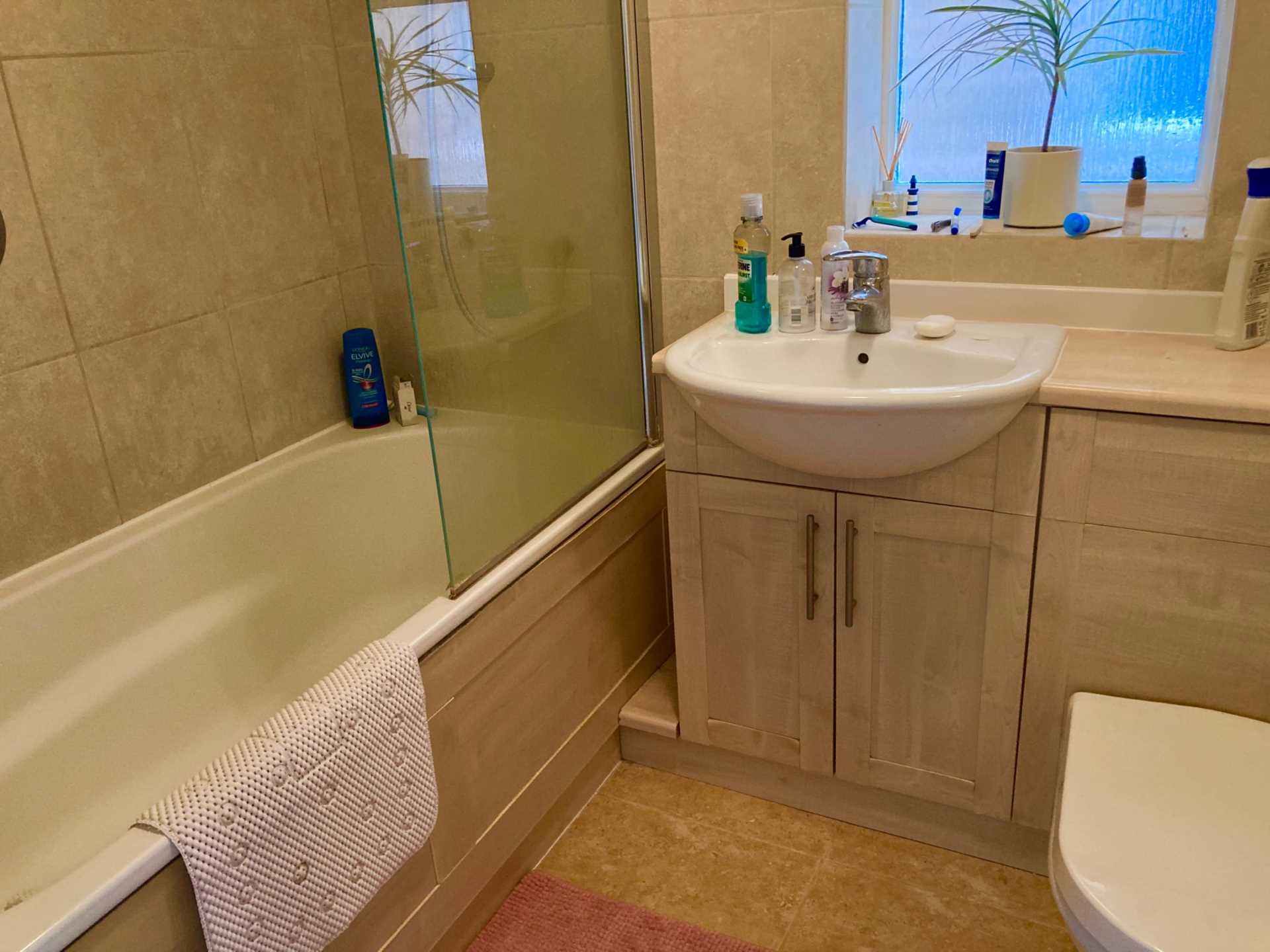 Balmoral Drive, Image 5