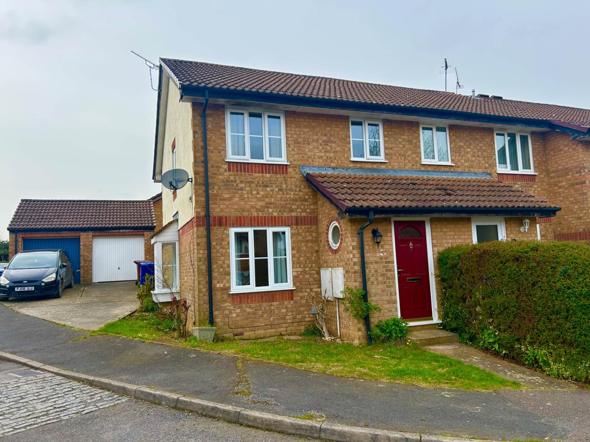 Frensham Close, Banbury, Image 1