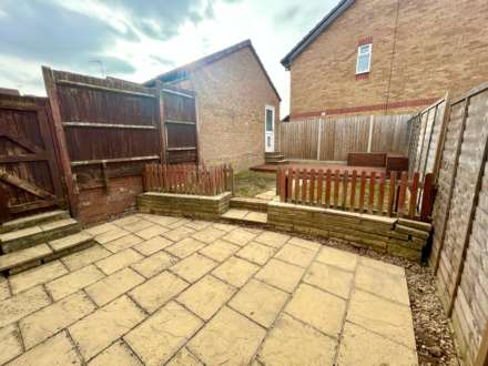 Frensham Close, Banbury, Image 12