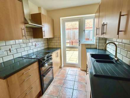 Frensham Close, Banbury, Image 5