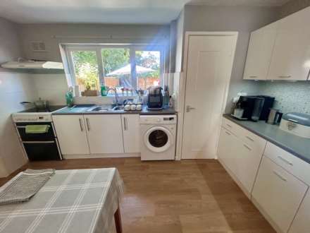 Balmoral Avenue, Banbury, Image 2