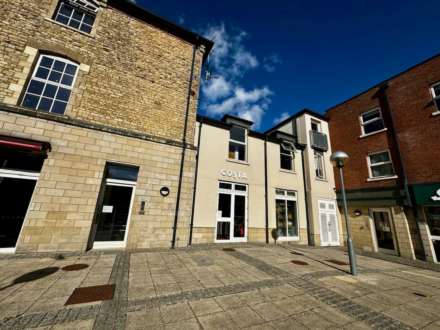 Burgess Square, Brackley