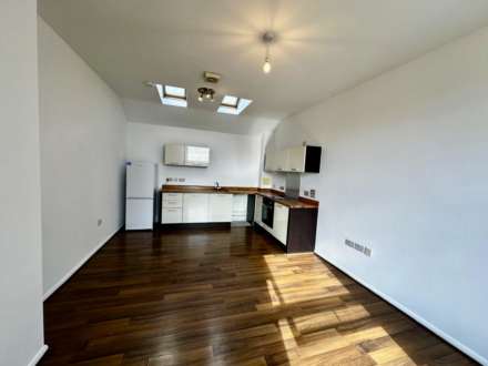 Burgess Square, Brackley, Image 2