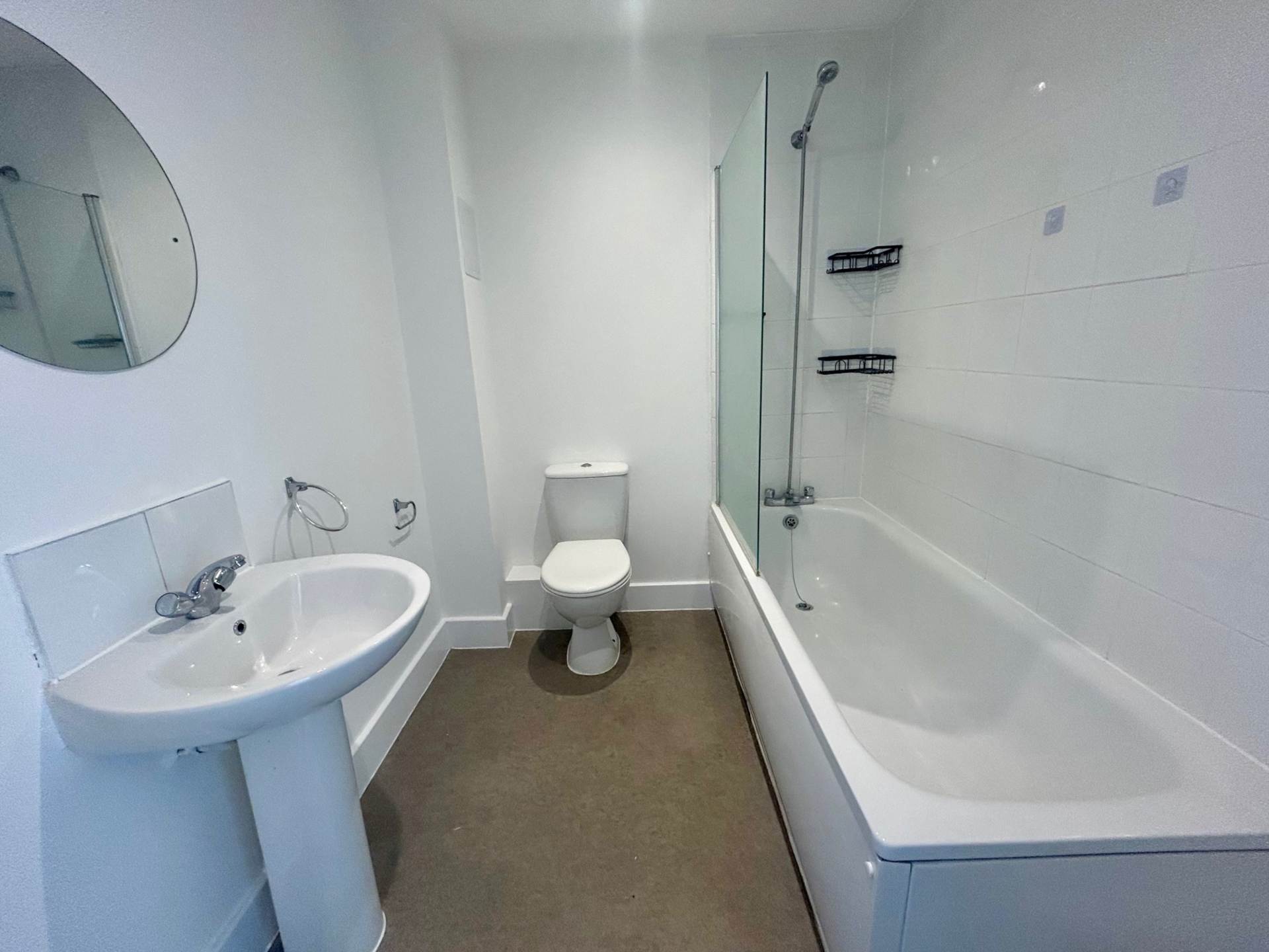 44 Crown House, Banbury, Image 6
