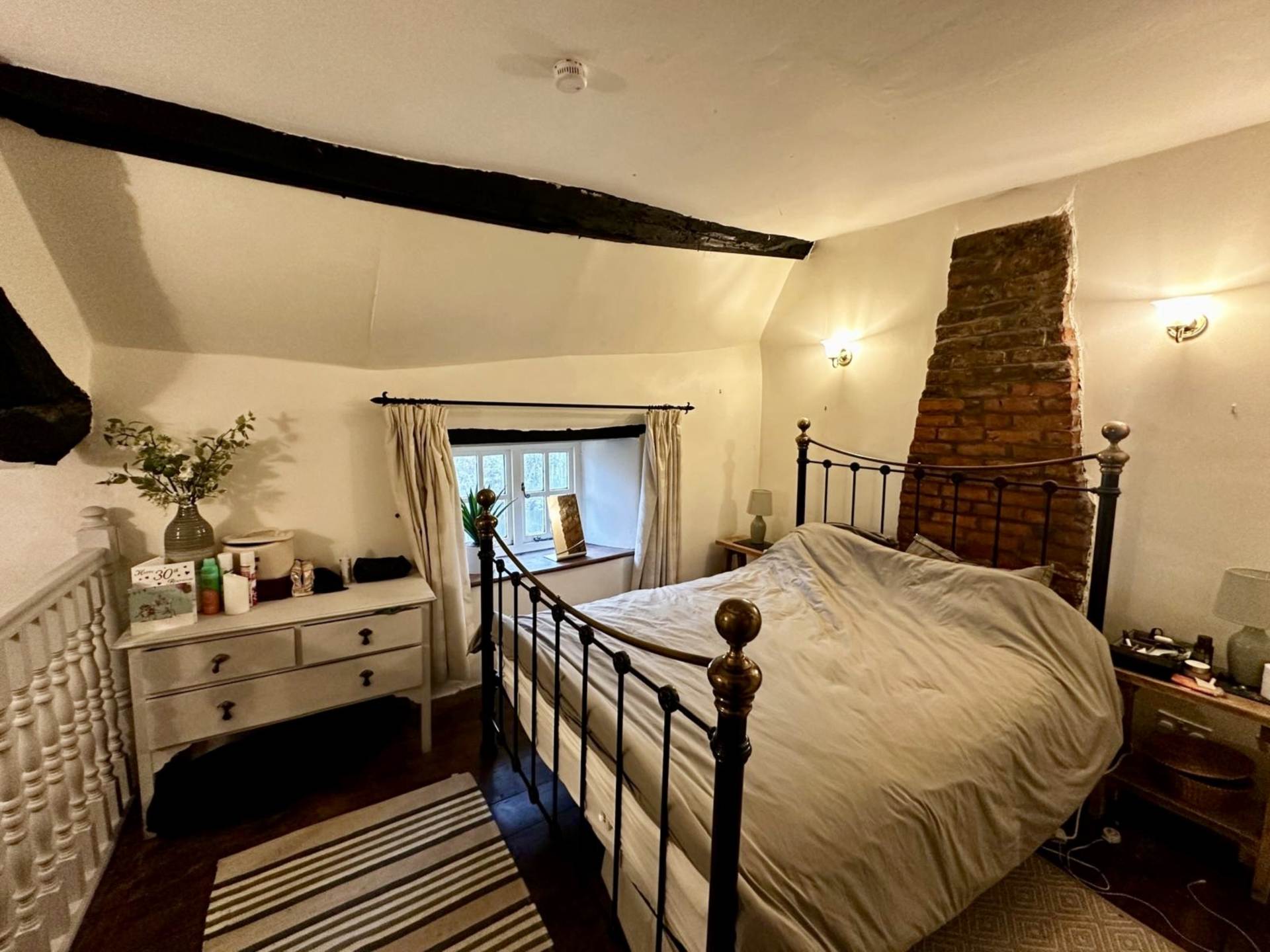 Stone's Throw Cottage, Mollington, Image 11