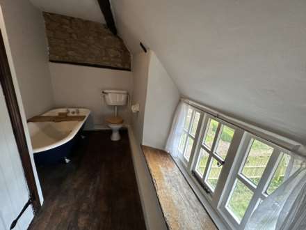 Stone's Throw Cottage, Mollington, Image 12