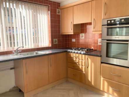 Dover Avenue, Banbury, Image 3