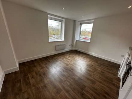 Crown House, Banbury Town Centre, Image 1