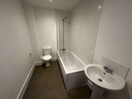 Crown House, Banbury Town Centre, Image 4