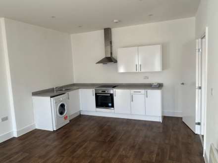24 Crown House, Image 3