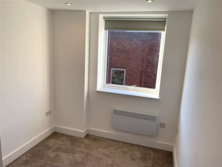 Crown House, Image 3