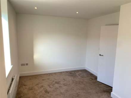 Crown House, Image 4