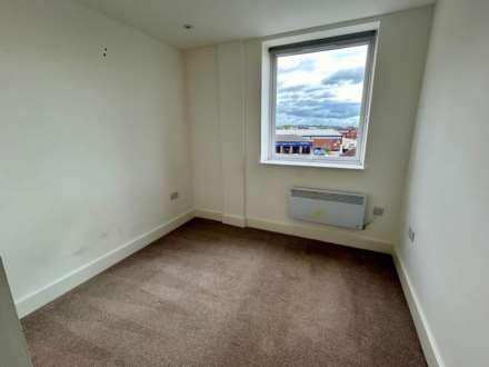 Crown House, Banbury town centre, Image 4