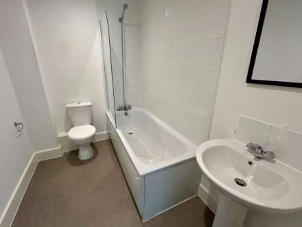 Crown House, Banbury town centre, Image 5