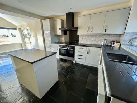 Thriftwood House, Tusmore, Image 6