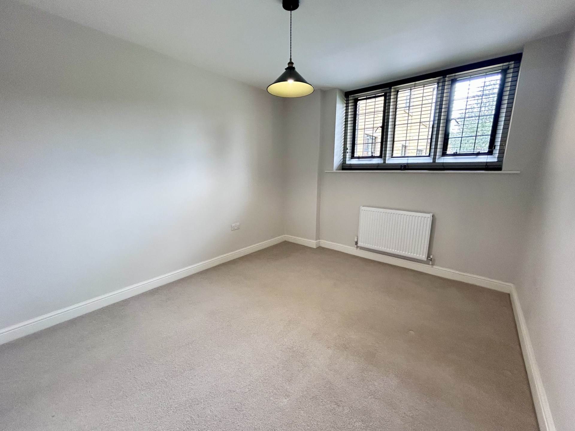 The Courts, Warwick Road., Image 10