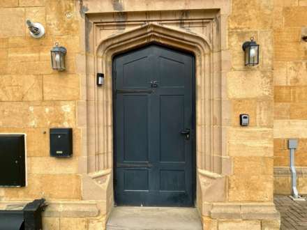 The Courts, Warwick Road., Image 14