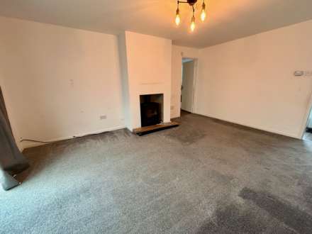 Edinburgh Way, Banbury, Image 3