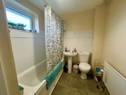 Masefield Road, Image 9