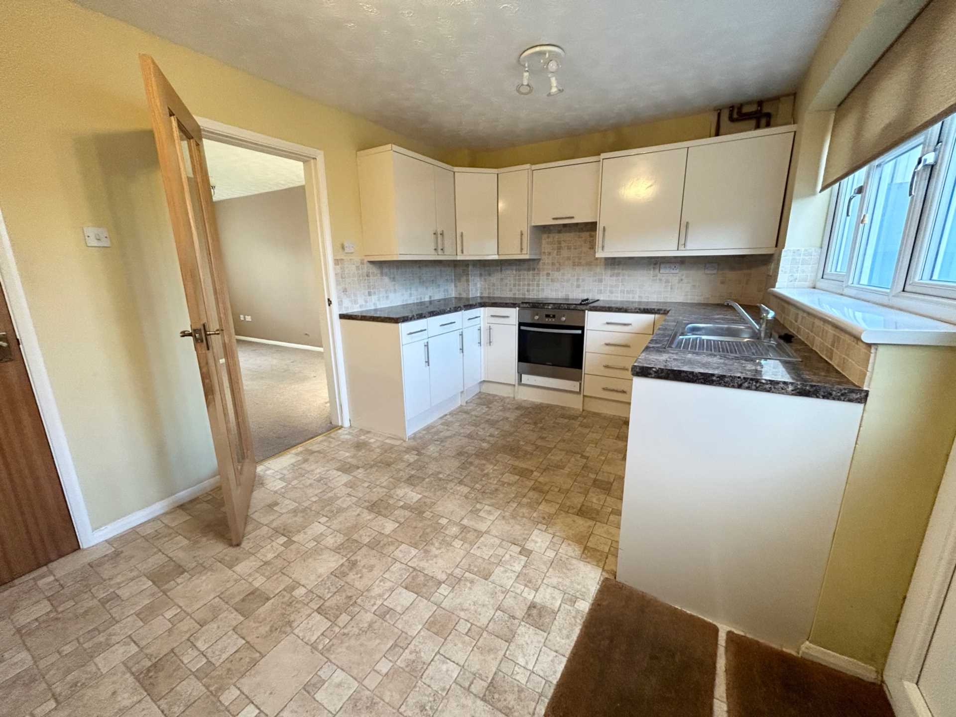 Hillside Close, Banbury, Image 3