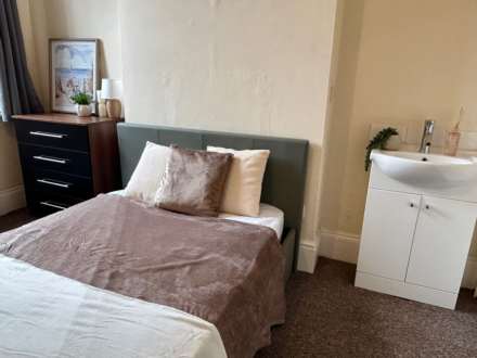 Newland Road, Banbury, Image 1
