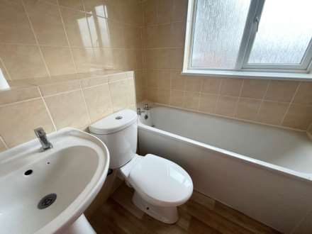 Springwell House, Old Parr Close, Banbury, Image 8