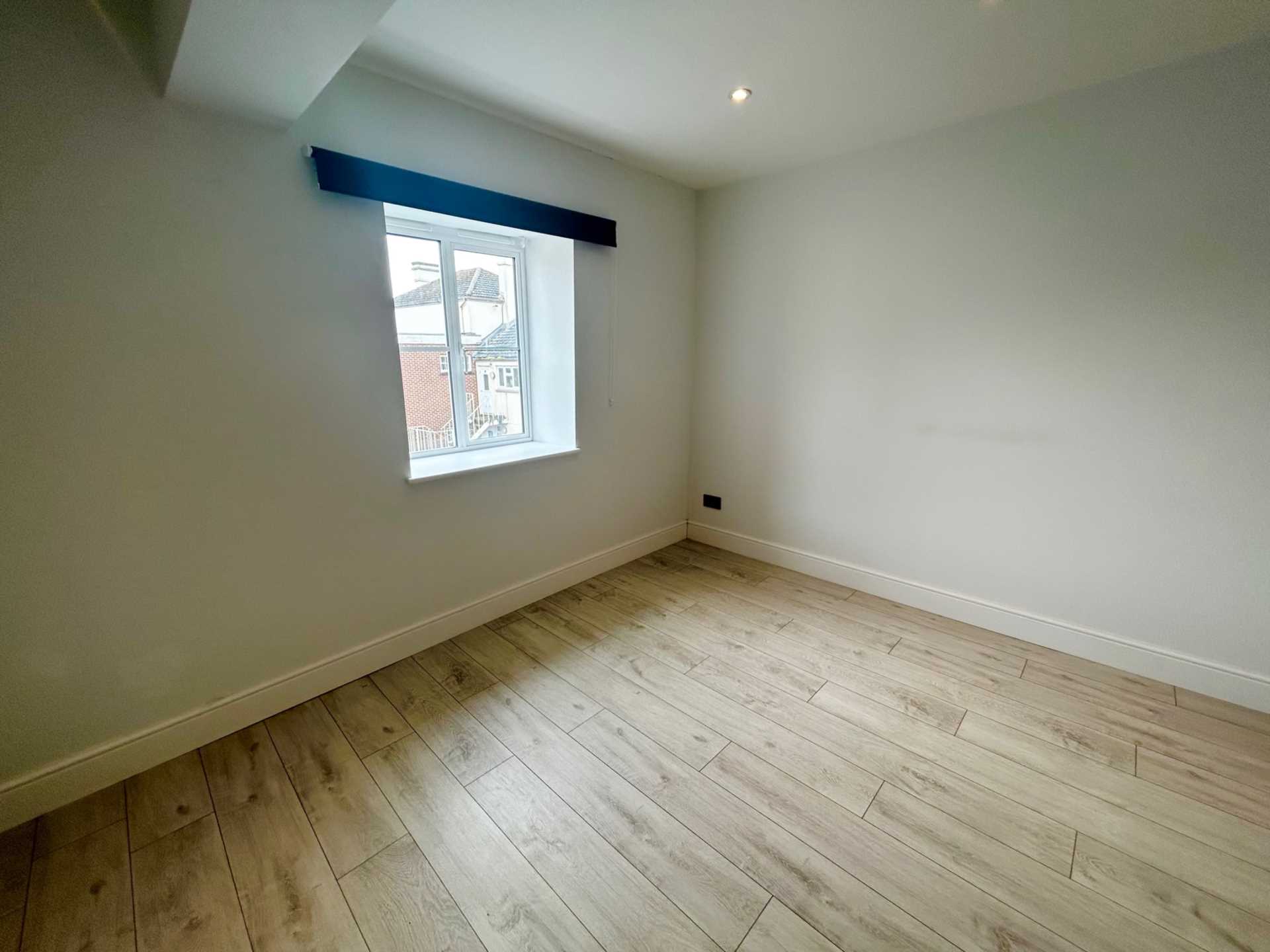 Enhance VIew, Horsefair, Banbury, Image 3