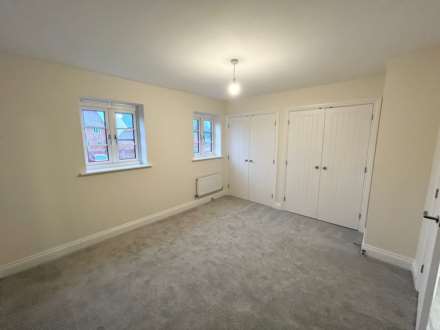 Field View, Brackley, Image 5