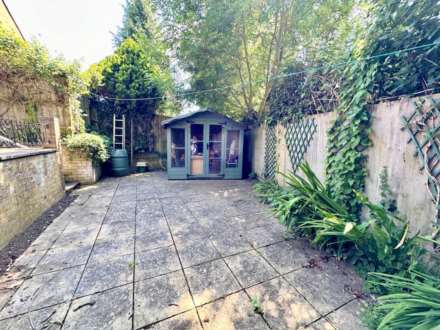 Westbeech Court, Banbury, Image 8