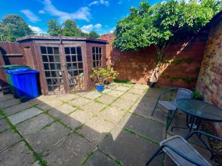 Westbeech Court, Banbury, Image 8