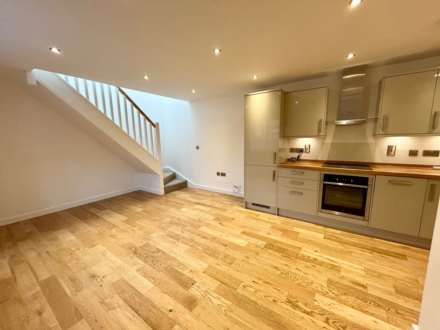 Halls Lane, Brackley, Image 3