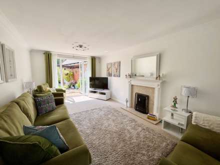 Ellison Drive, Banbury, Image 3
