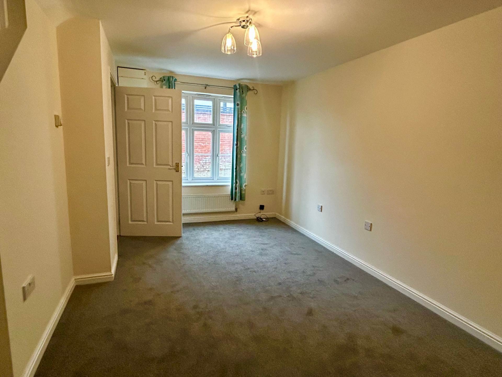 Lord Fielding Close, Image 2