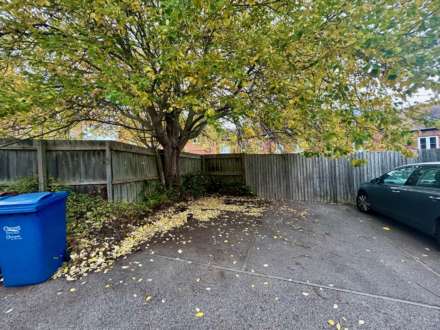 Lord Fielding Close, Image 10