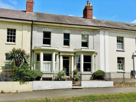 4 Bedroom Terrace, OXFORD ROAD, BANBURY