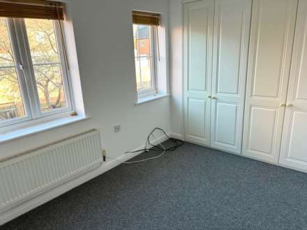 Winter Gardens Way, Banbury, Image 5