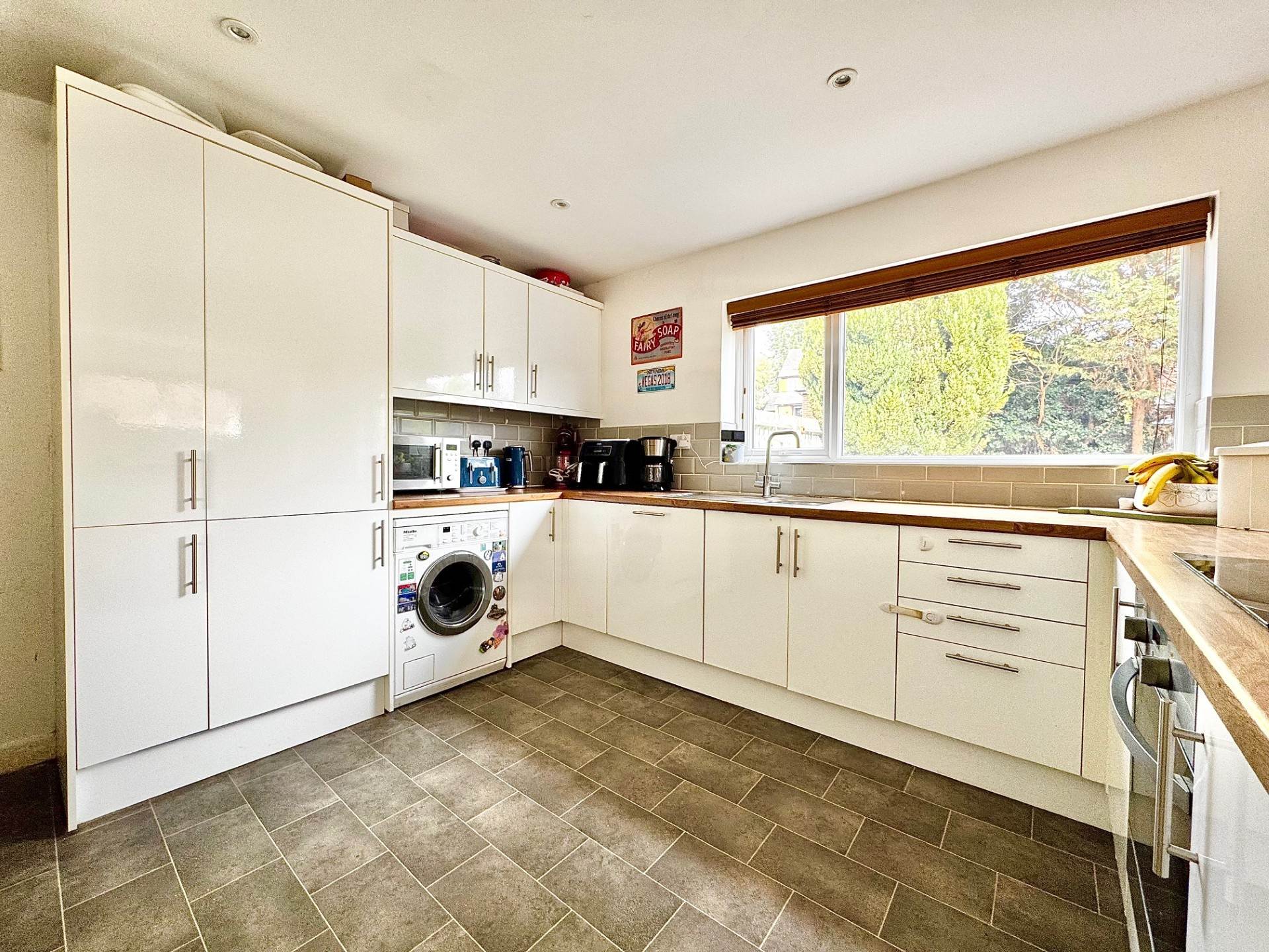 Woodgreen Avenue, Banbury, Image 10