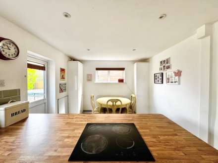 Woodgreen Avenue, Banbury, Image 13