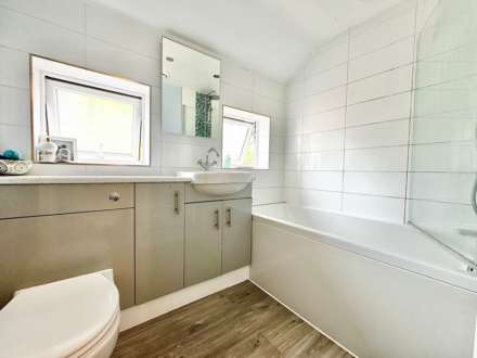 Woodgreen Avenue, Banbury, Image 8