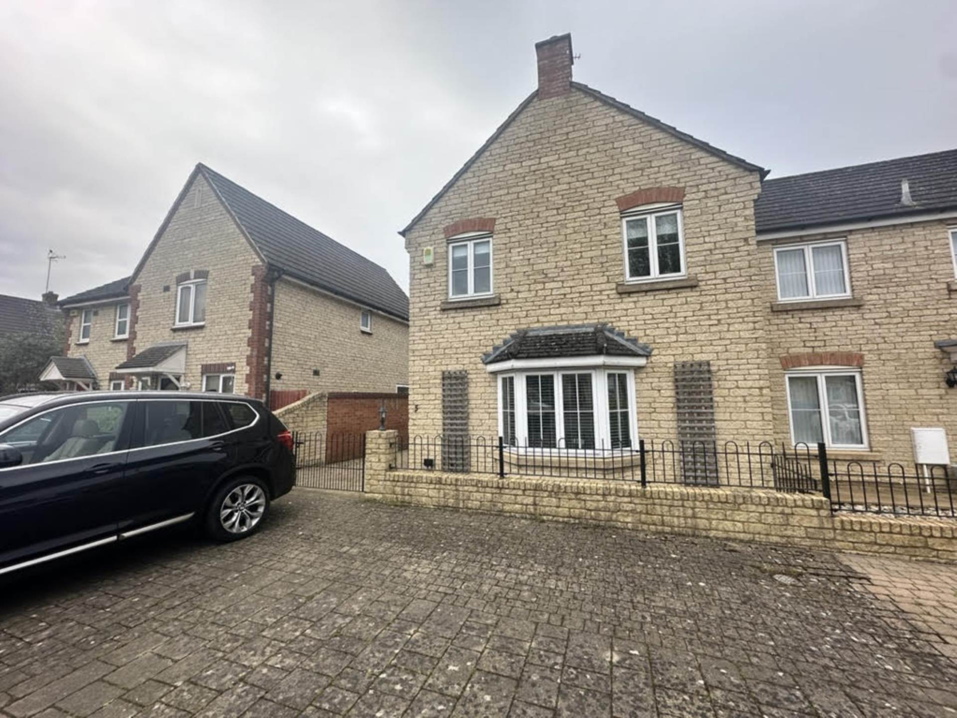 Mallards Way, Bicester, Image 1