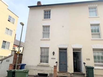 1 Bedroom Flat, Church View, Crouch Street, Banbury