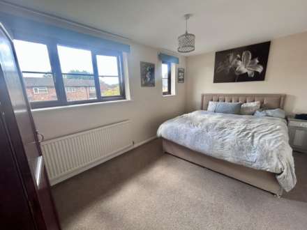 Medina Gardens, Bicester, Image 5