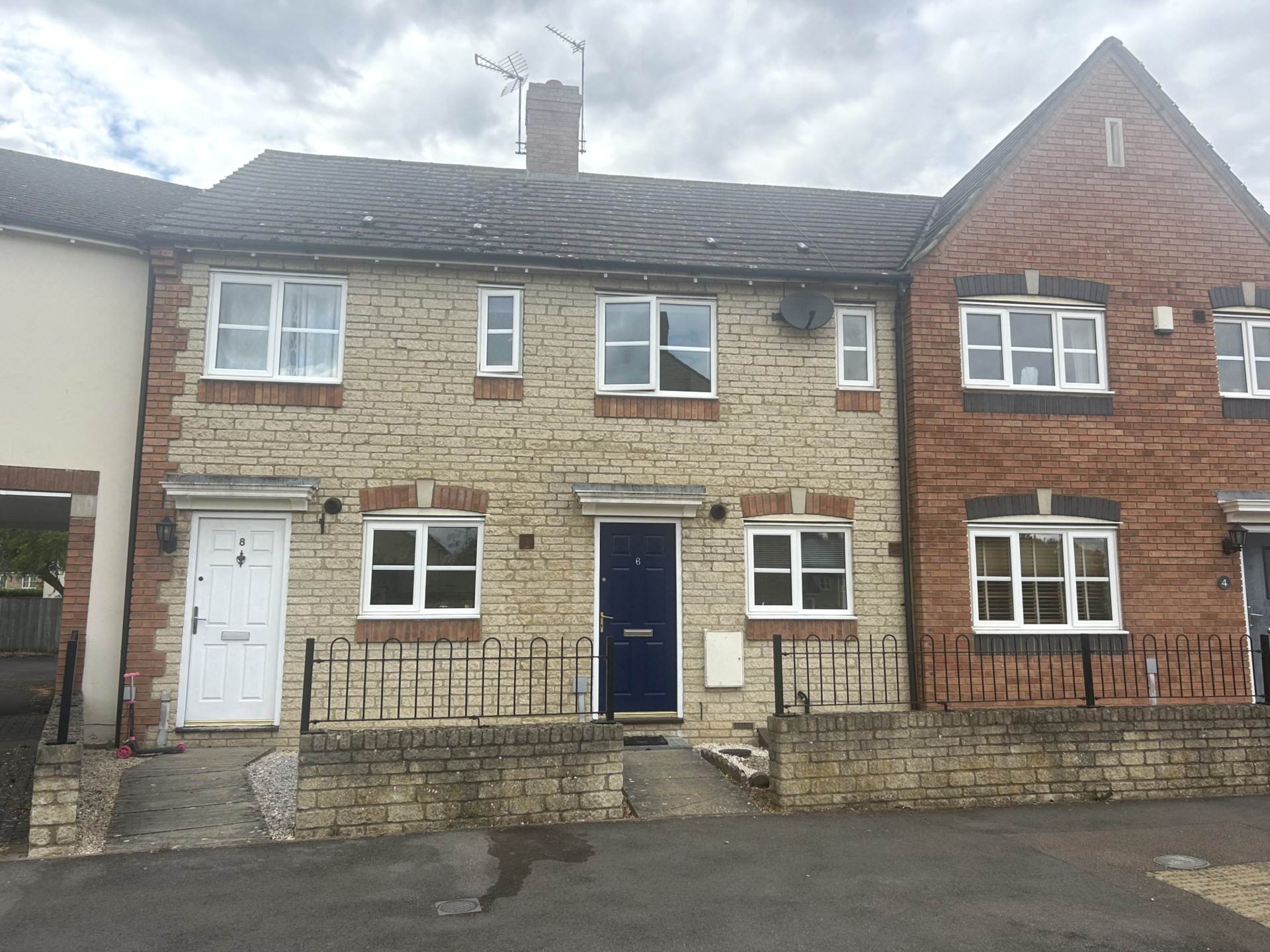 Mallards Way, Bicester, Image 1